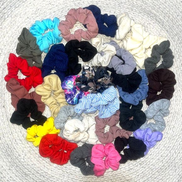 SCRUNCHIES!!! $1 Each (or 5 for $4) - Picture 1 of 6